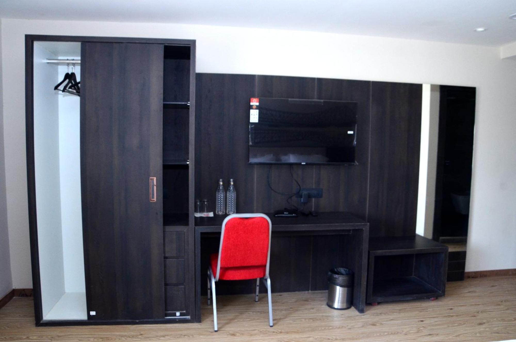 Noxx Residency Otel Hāora Dış mekan fotoğraf